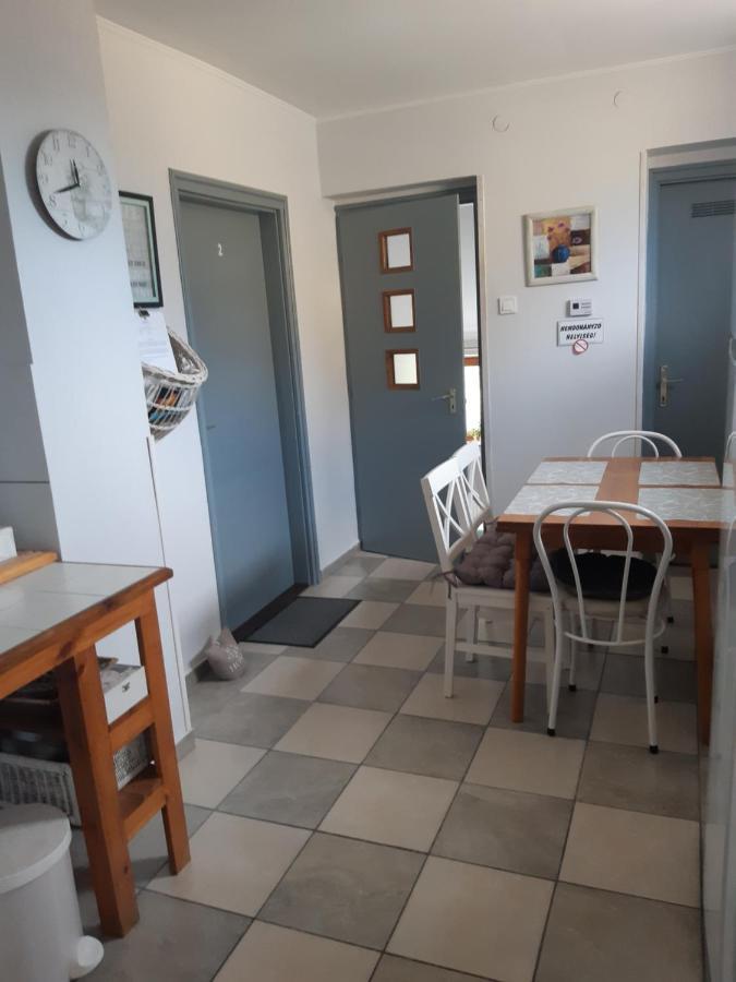 Nora Apartman Gyula Exteriér fotografie